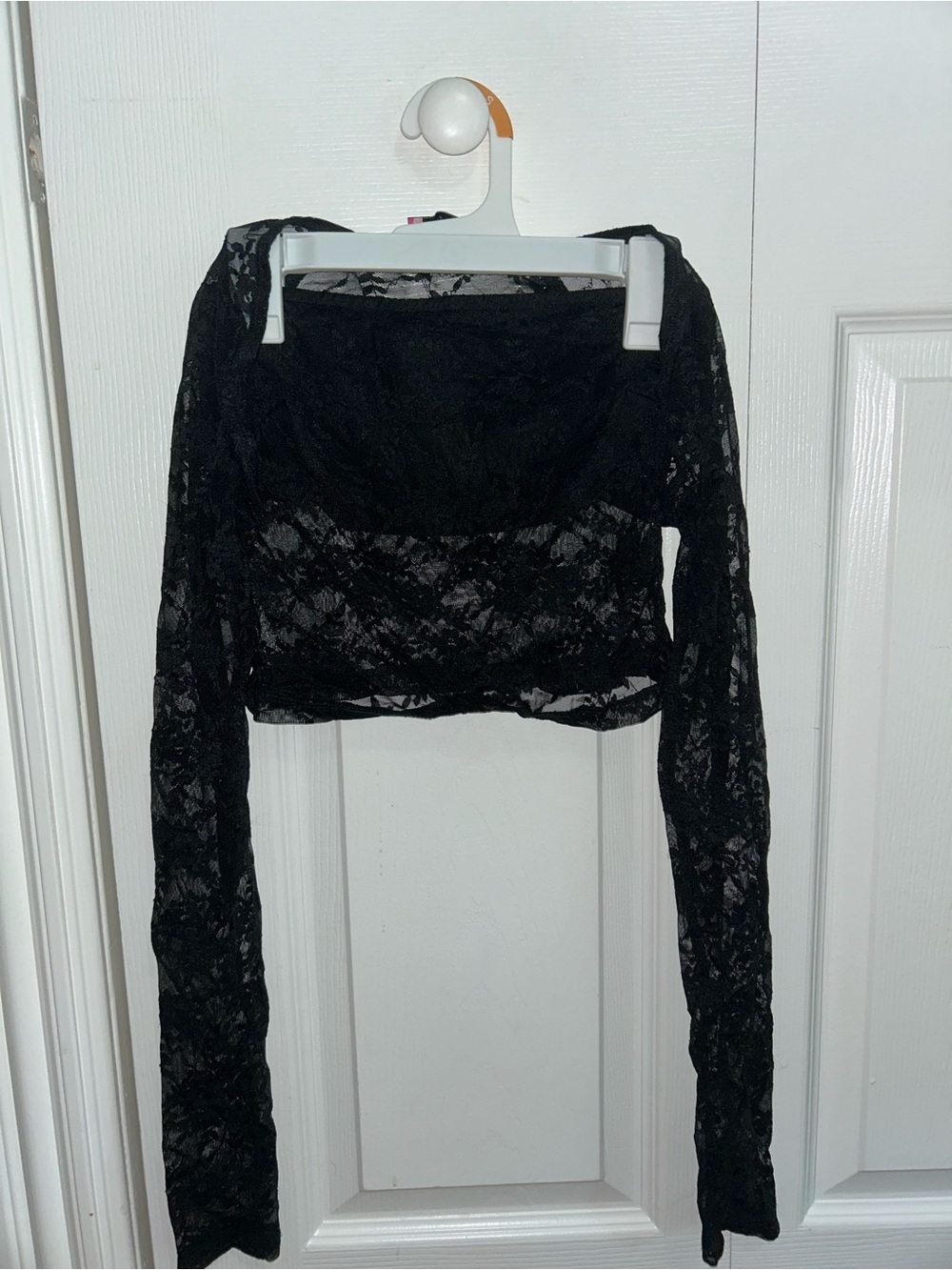 Black Lace Long-Sleeve Crop Top